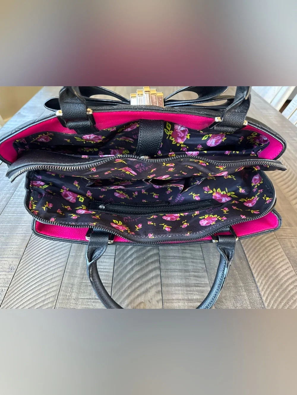 Betsey Johnson preowned good
